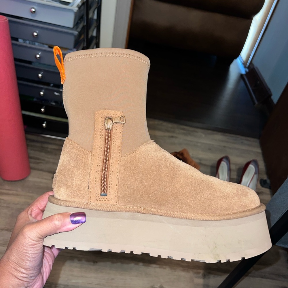 UGG Tan Winter Platform Boots with Zipper
